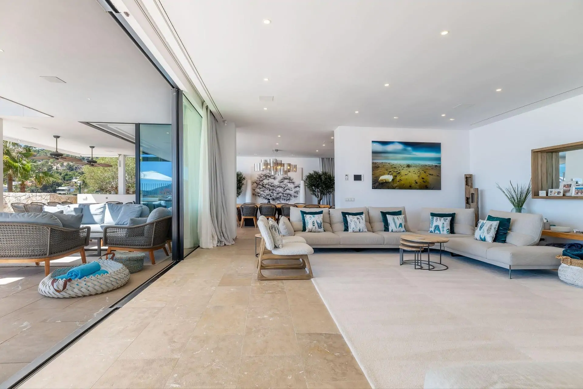 Villa de lujo con espectaculares vistas al mar en Puerto de Andratx, con casa de invitados