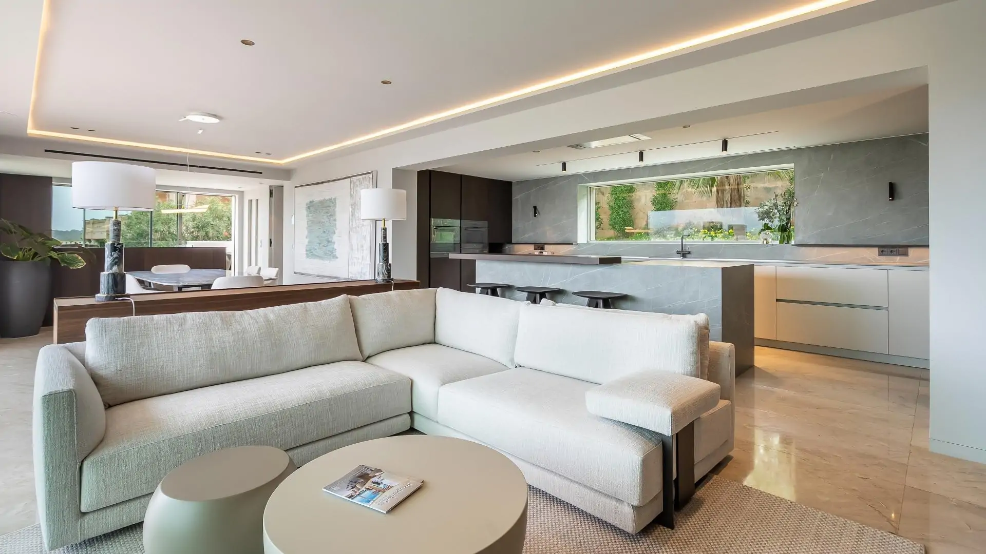 Gorgeous villa with sea view in Santa Ponsa