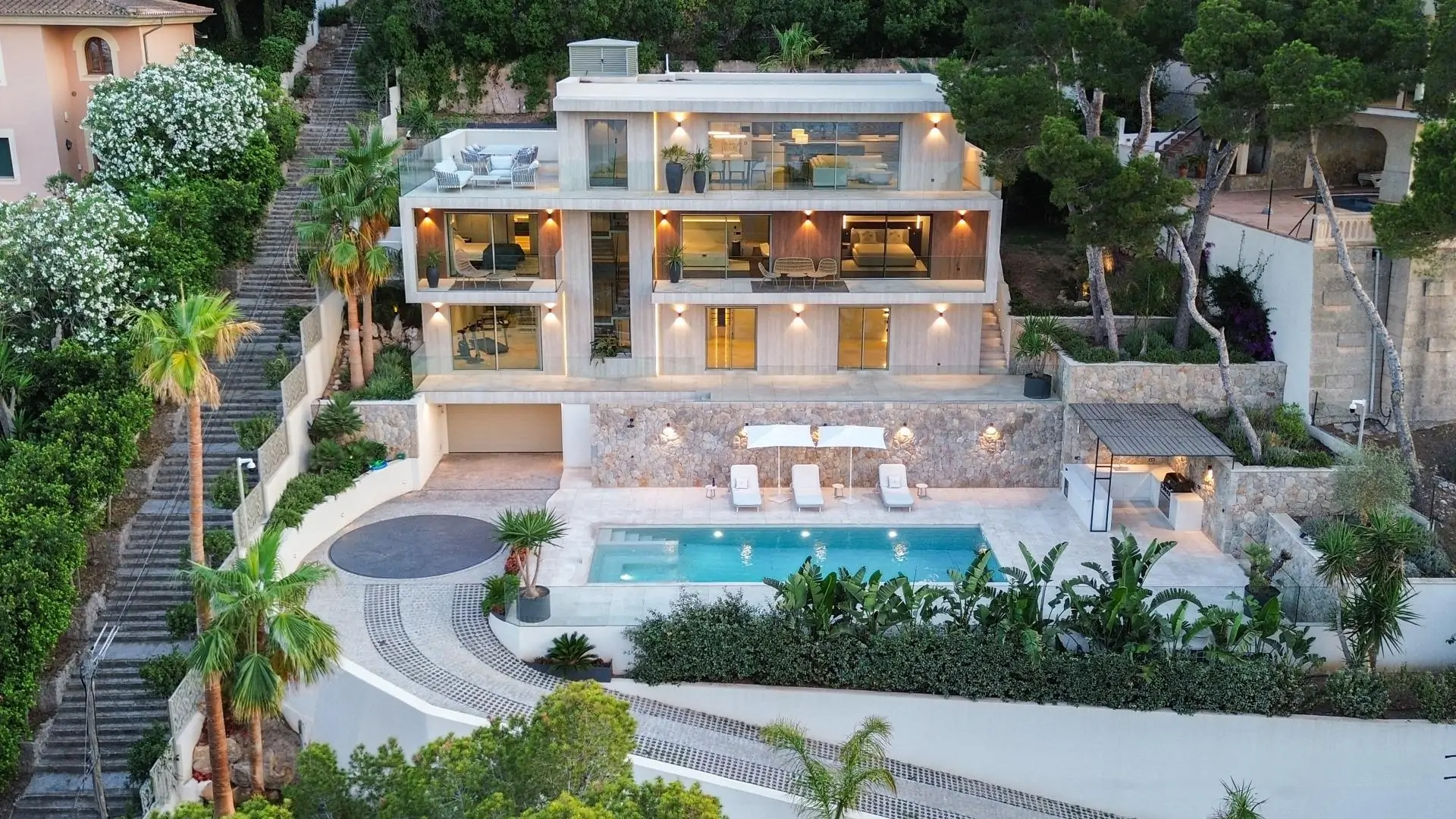 Gorgeous villa with sea view in Santa Ponsa