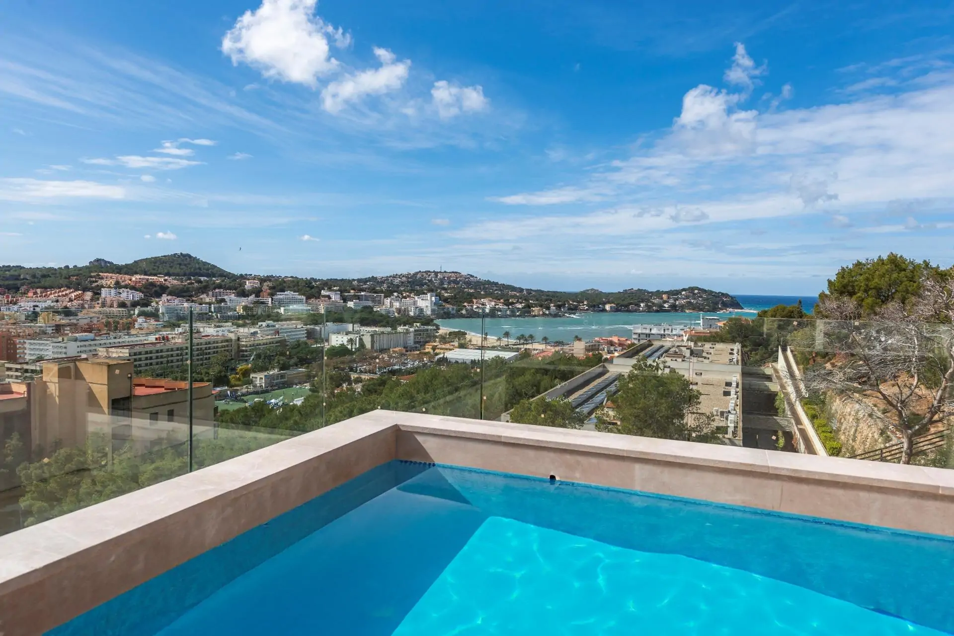 Apartamento en Santa Ponsa, Calvi&agrave;