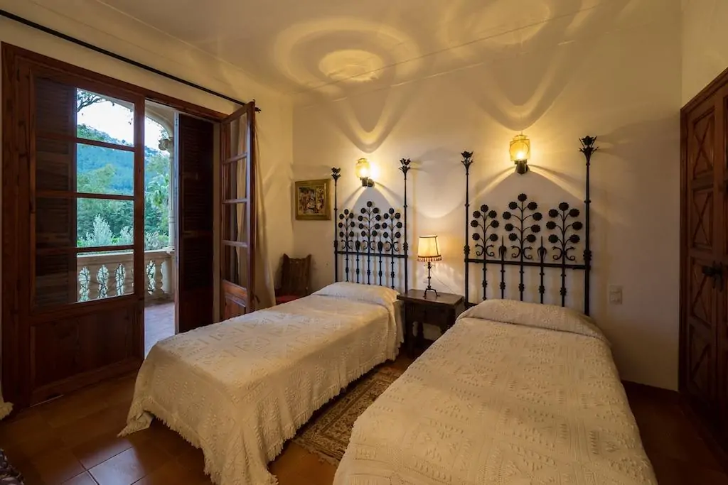 Impresionante Finca Se&ntilde;orial con Amplias Instalaciones y Total Privacidad