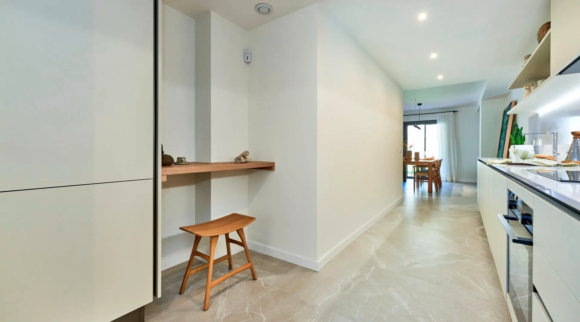 Conjunto de 13 adosados con piscina comunitaria, jardines privados y parking esterior en Esporlas.