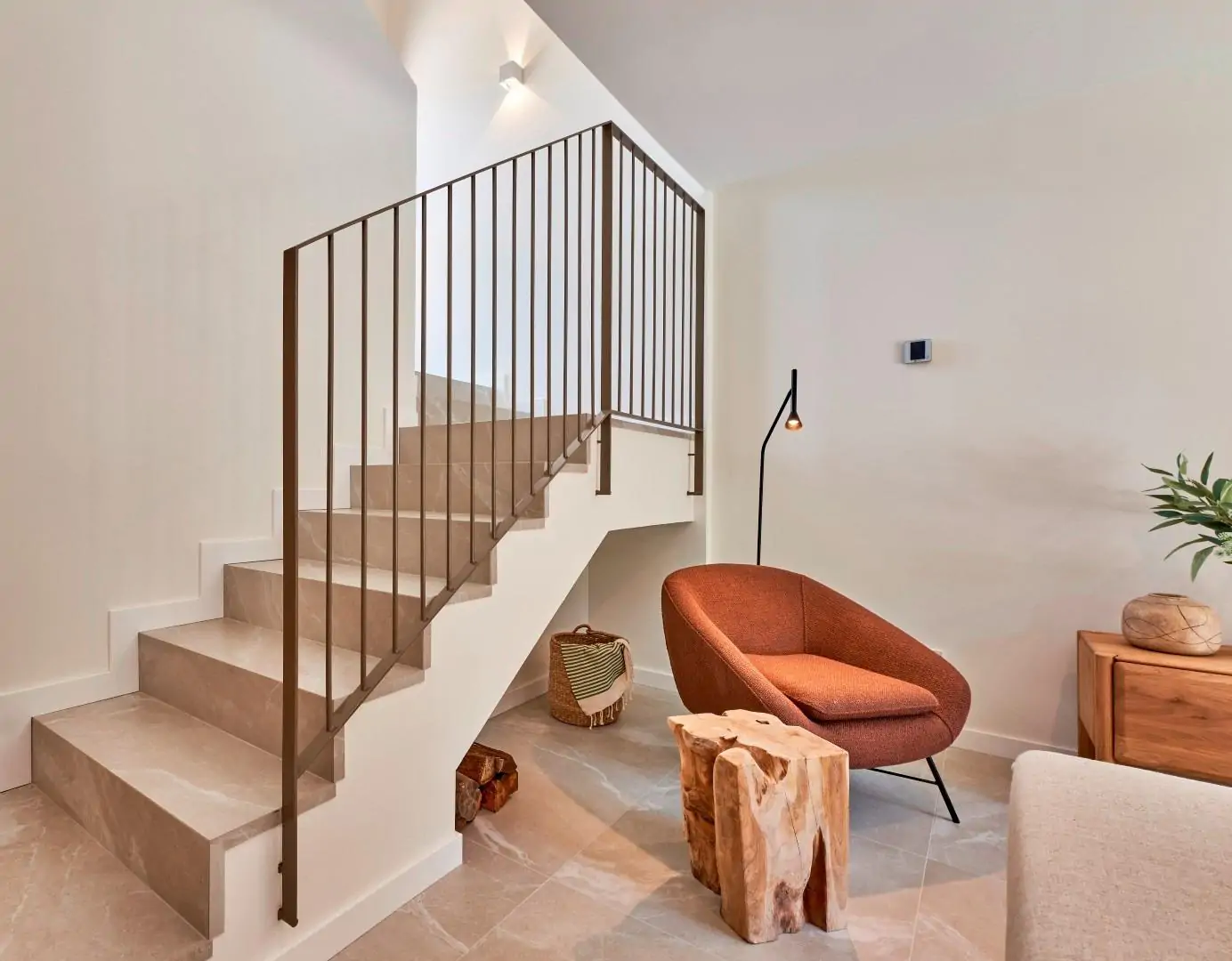 Conjunto de 13 adosados con piscina comunitaria, jardines privados y parking esterior en Esporlas.