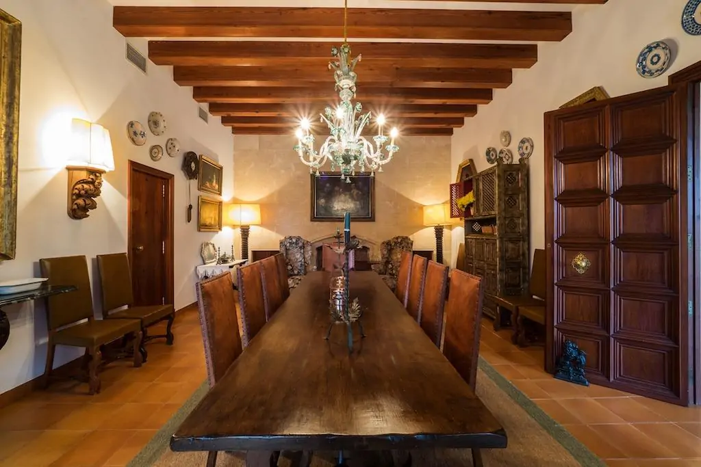 Impresionante Finca Se&ntilde;orial con Amplias Instalaciones y Total Privacidad