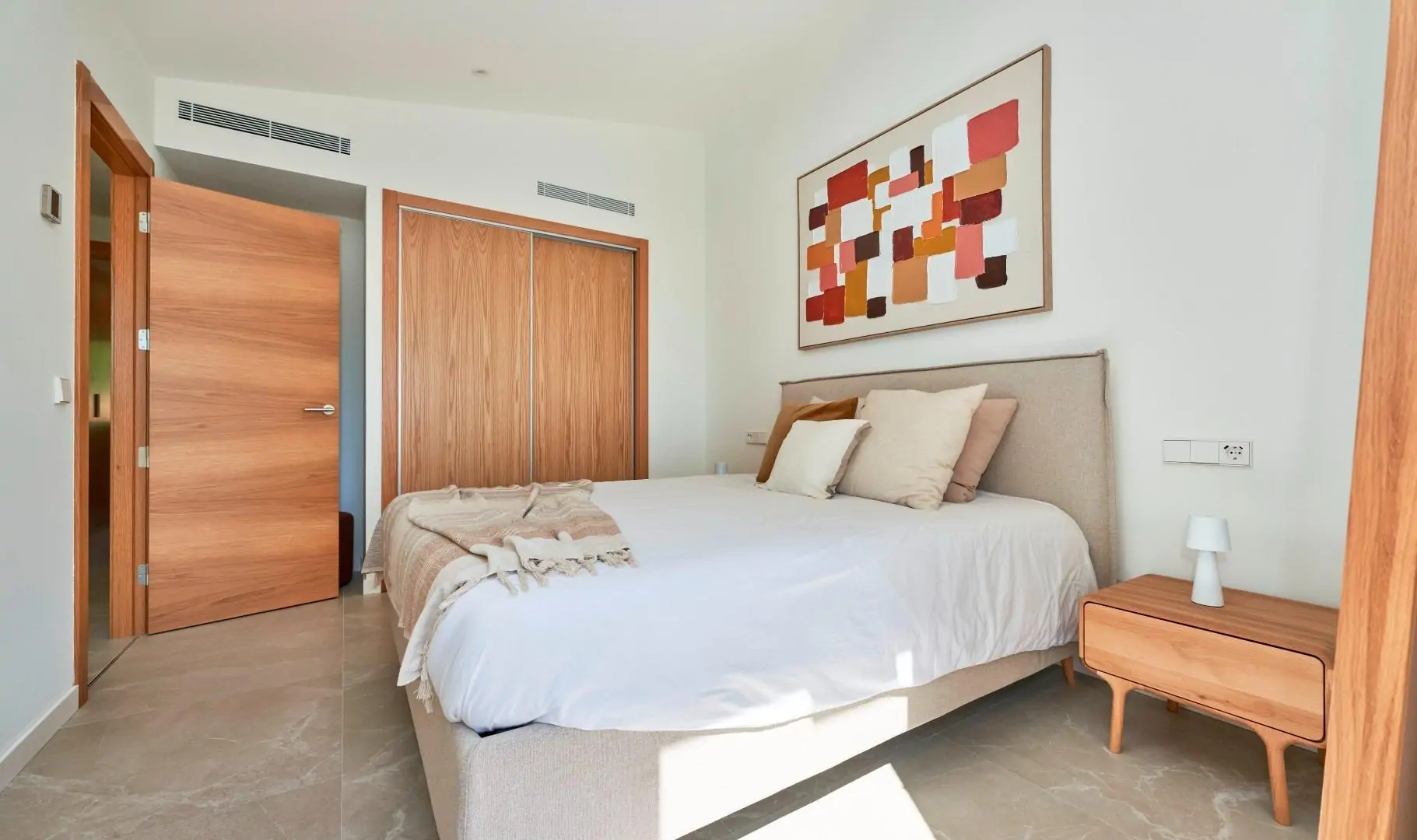 Conjunto de 13 adosados con piscina comunitaria, jardines privados y parking esterior en Esporlas.