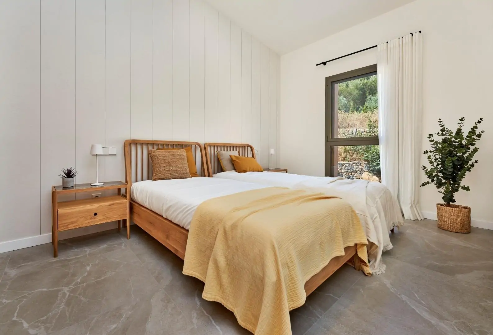 Conjunto de 13 adosados con piscina comunitaria, jardines privados y parking esterior en Esporlas.