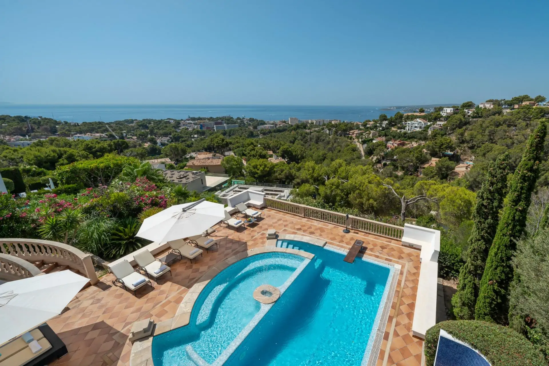 Villa en Costa d’en Blanes con impresionantes vistas al mar.