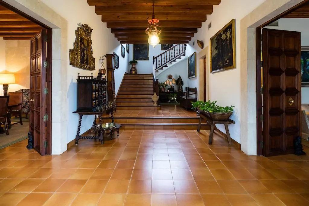 Impresionante Finca Se&ntilde;orial con Amplias Instalaciones y Total Privacidad