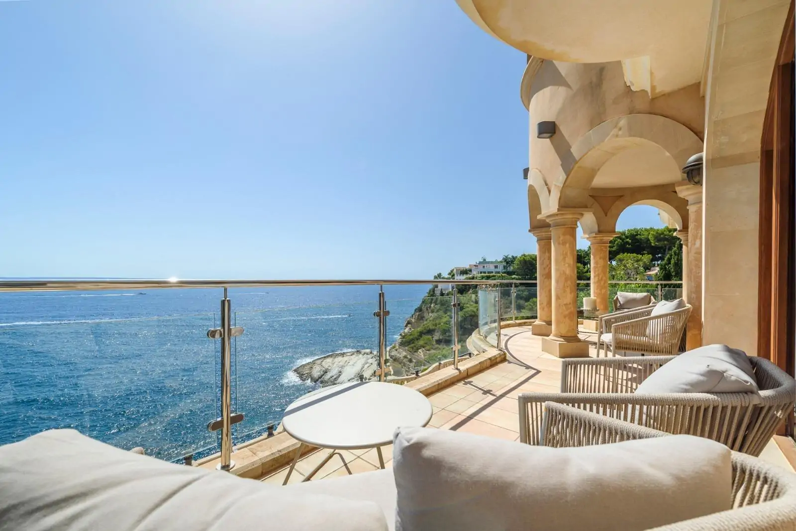 Imponente Villa de Lujo en Sol de Mallorca con Vistas al mar.