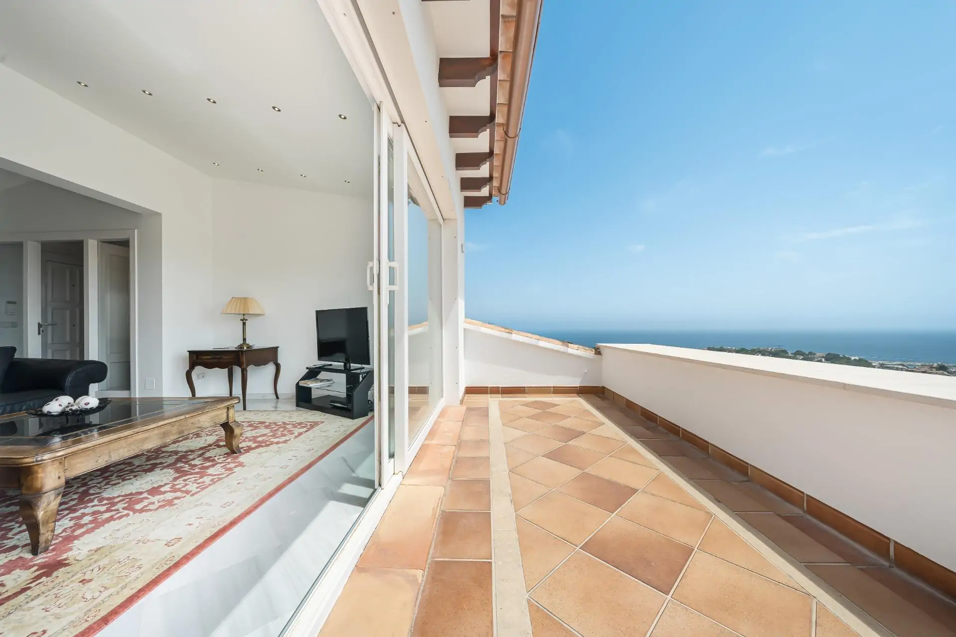 Villa en Costa d’en Blanes con impresionantes vistas al mar.