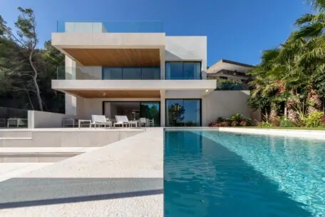 Bonita casa de obra nueva en Son Vida.