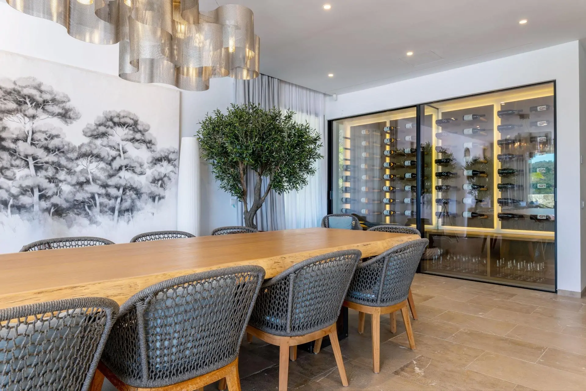 Lujosa villa moderna con vistas al puerto de Andratx y su exclusivo Club de Vela