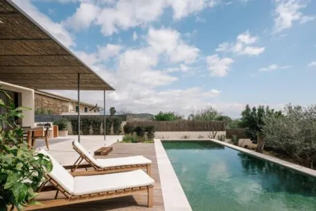 Atractiva casa de pueblo  en Establiments cuya obra finalizar&aacute; a finales del 2025.