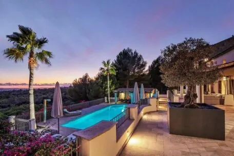 Exclusive stone finca with panoramic views in Santa Mar&iacute;a del Cam&iacute;