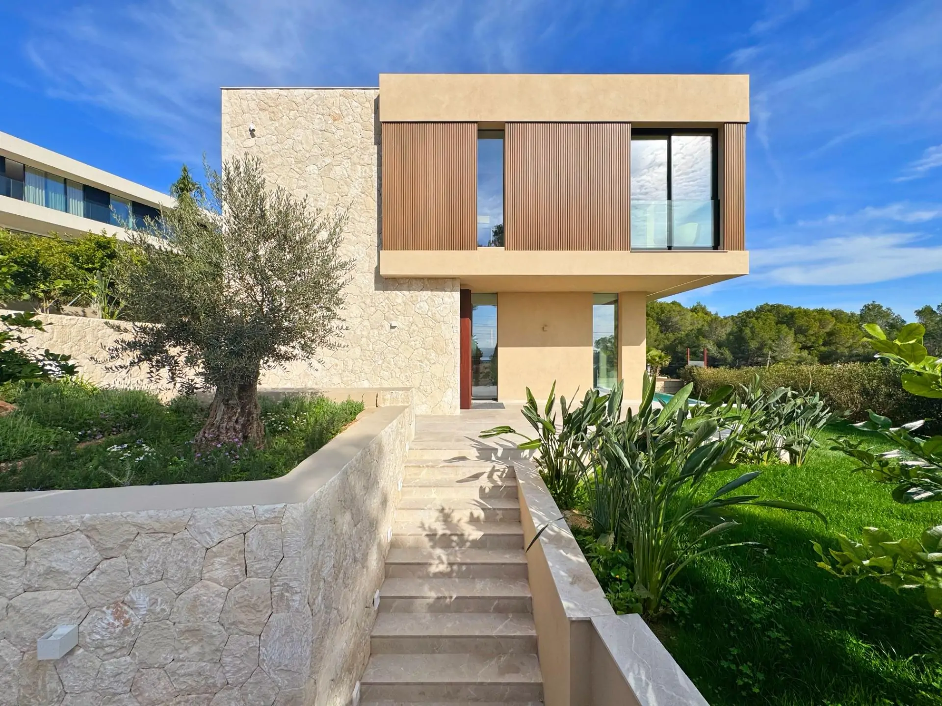 Moderna villa de nueva construcci&oacute;n con vistas al mar en Costa den Blanes