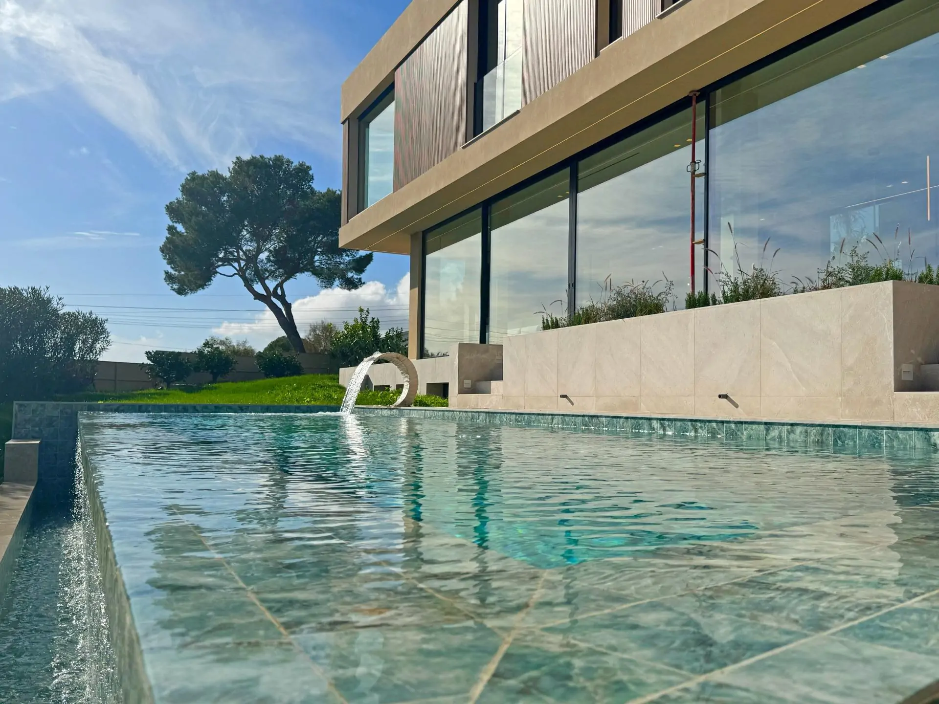 Moderna villa de nueva construcci&oacute;n con vistas al mar en Costa den Blanes