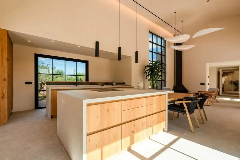 Elegante casa de campo moderna con vistas a la Tramuntana, piscina y m&aacute;xima tranquilidad