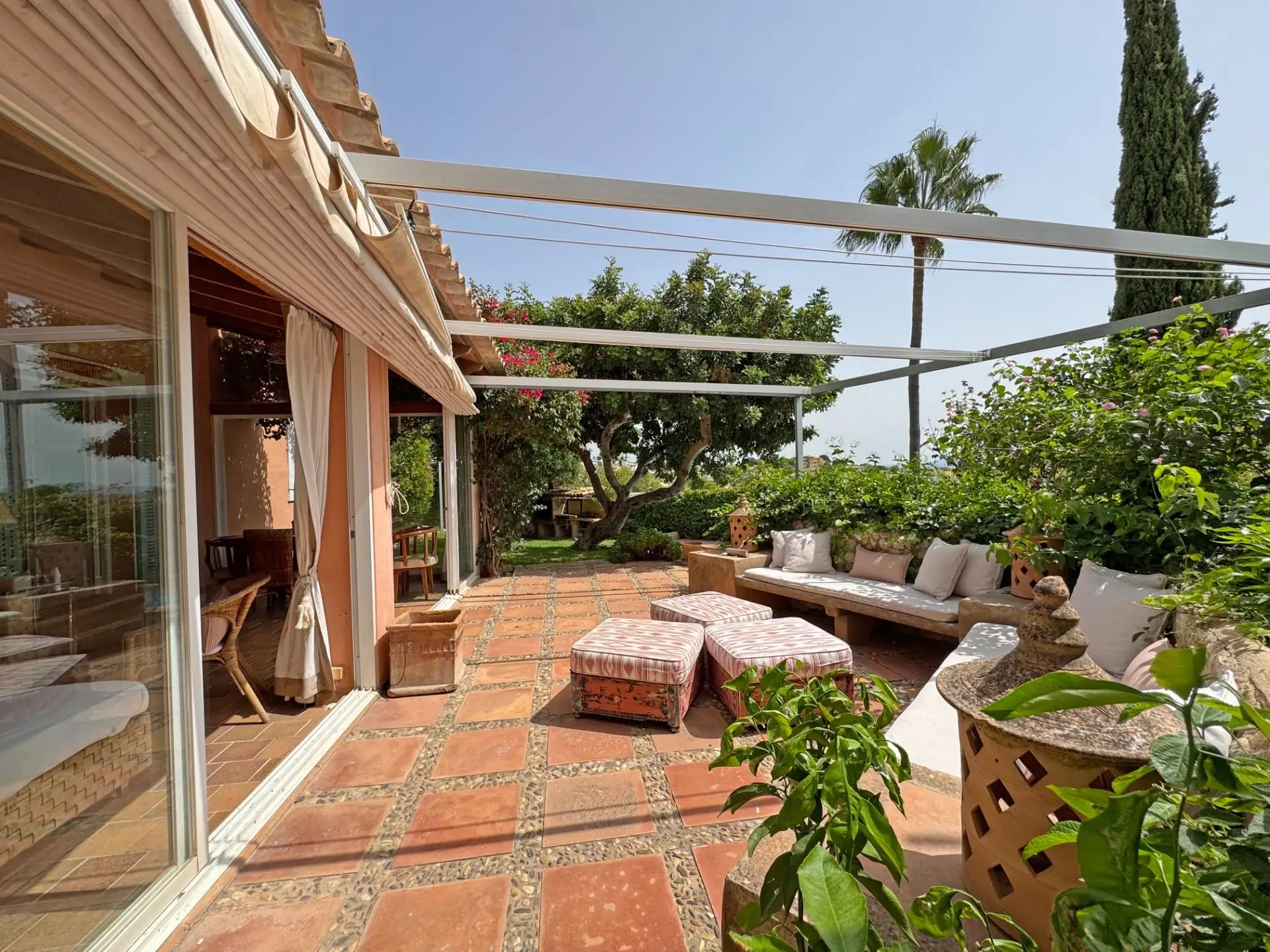Encantadora Casa Mediterr&aacute;nea con Vistas al Mar en G&eacute;nova