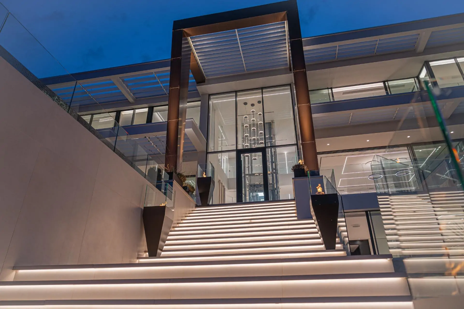Villa contemporánea de lujo con vistas panorámicas al mar