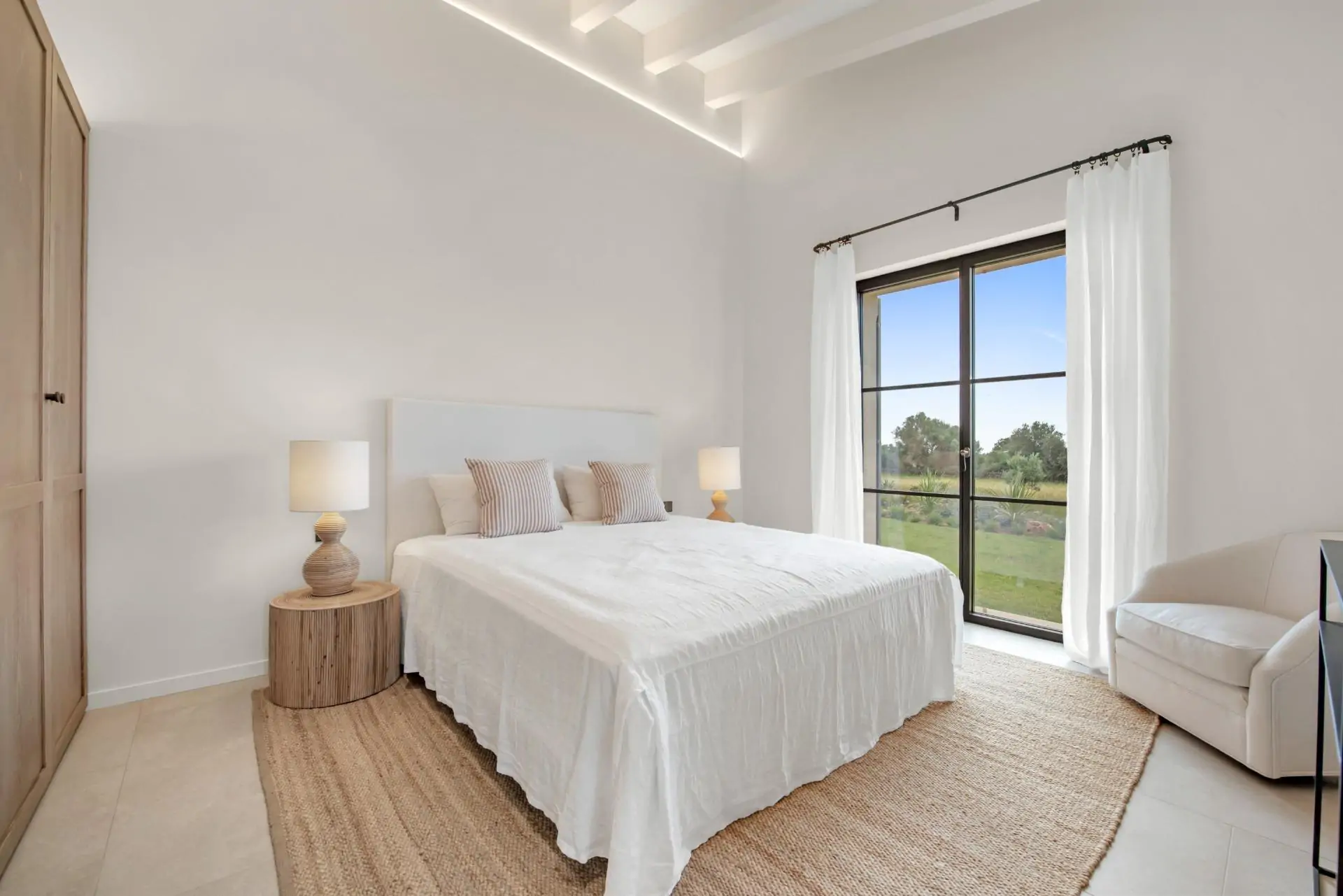 Elegante propiedad de nueva construcción en la zona de Sa Rápita y Estrenc.