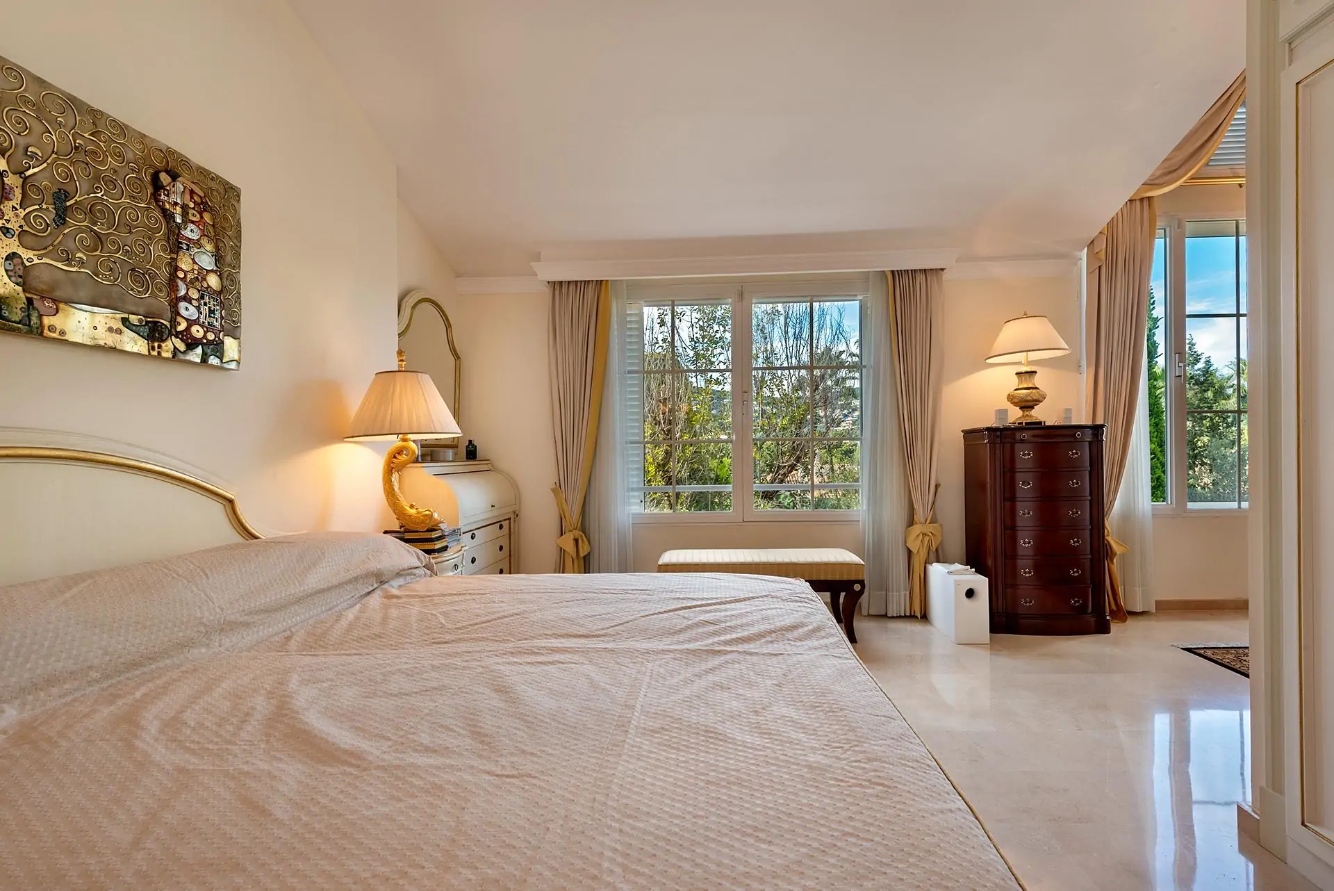 Villa exclusiva en zona tranquila de Son Vida, con vistas a la bahía de Palma