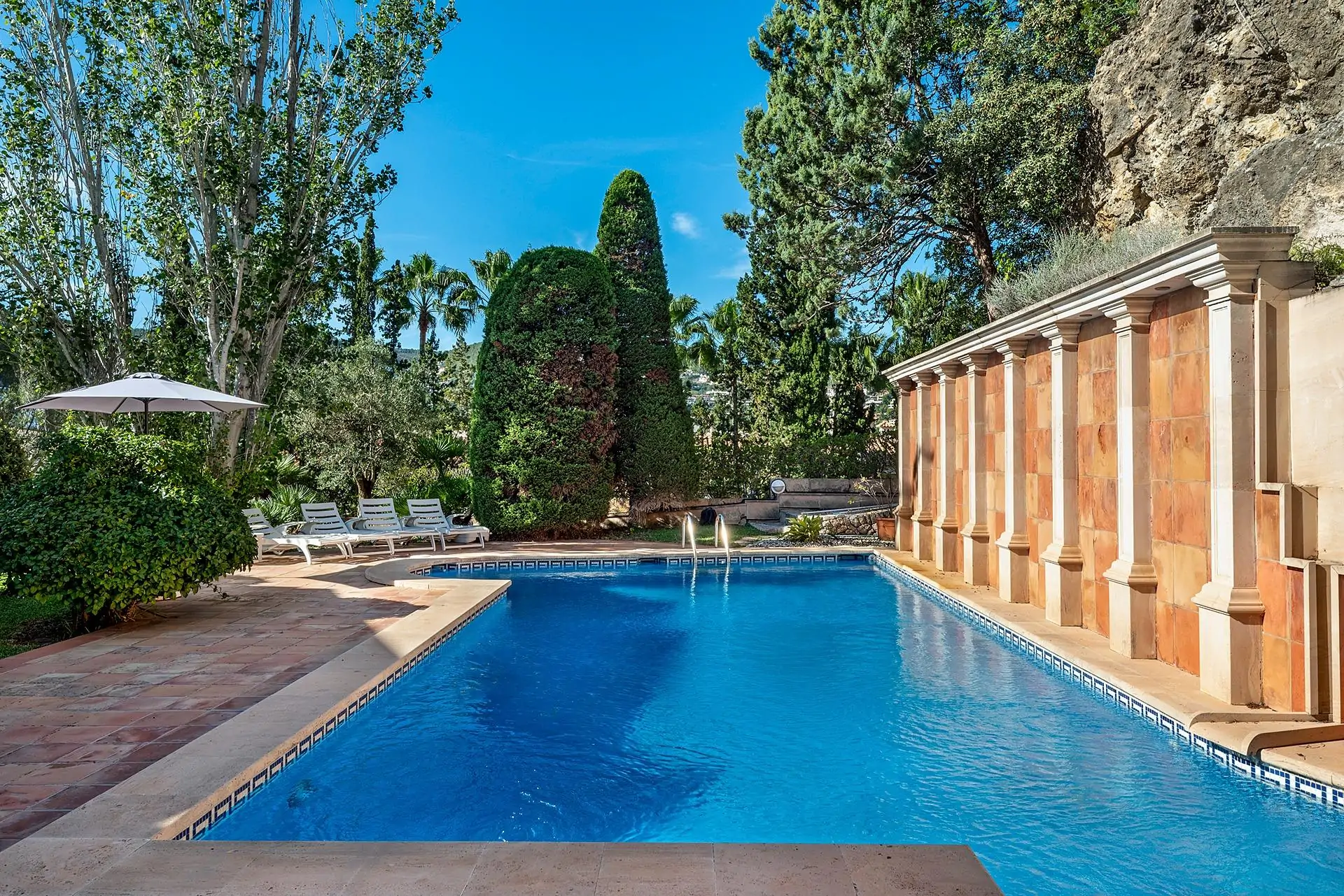 Villa exclusiva en zona tranquila de Son Vida, con vistas a la bahía de Palma