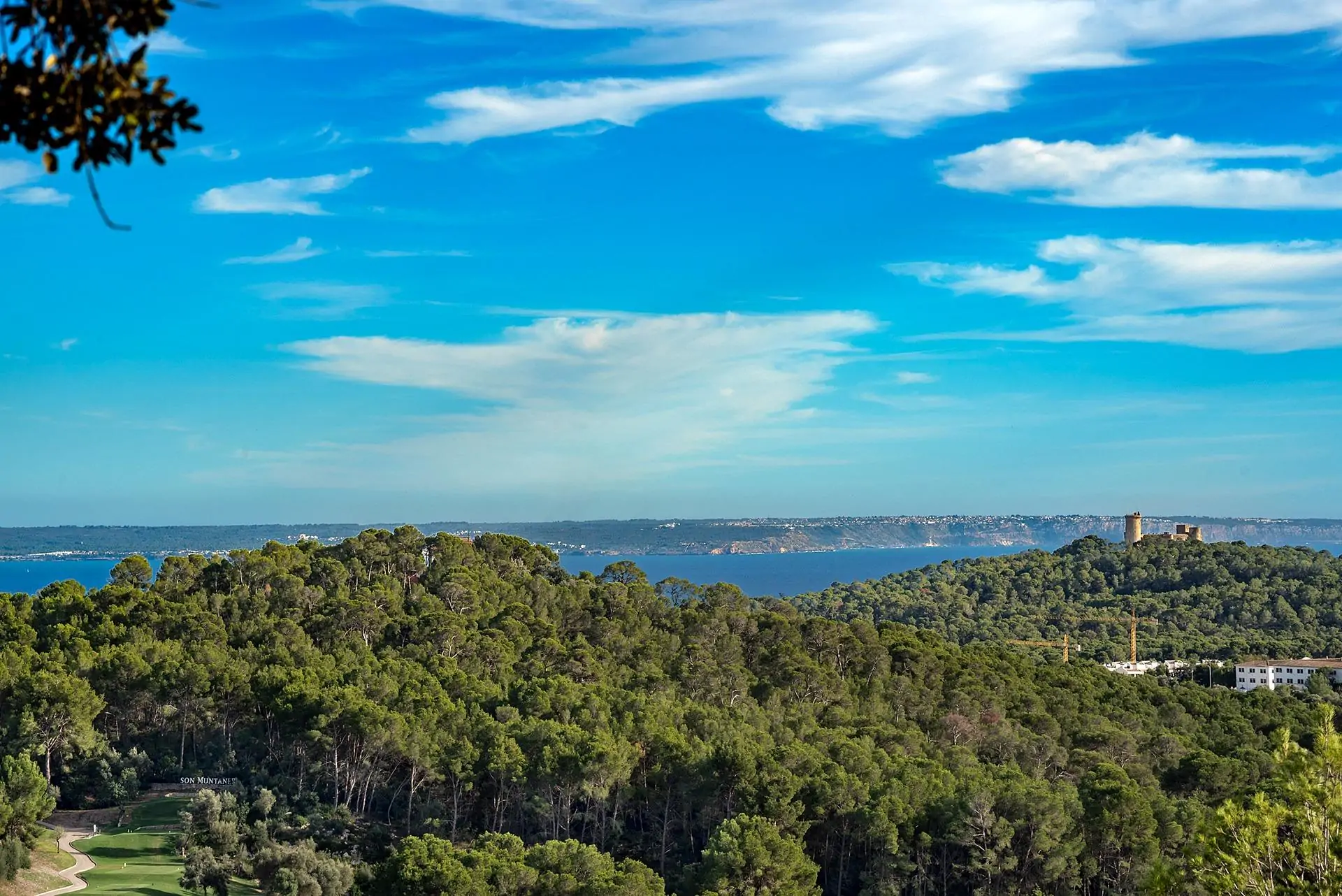 Villa exclusiva en zona tranquila de Son Vida, con vistas a la bahía de Palma