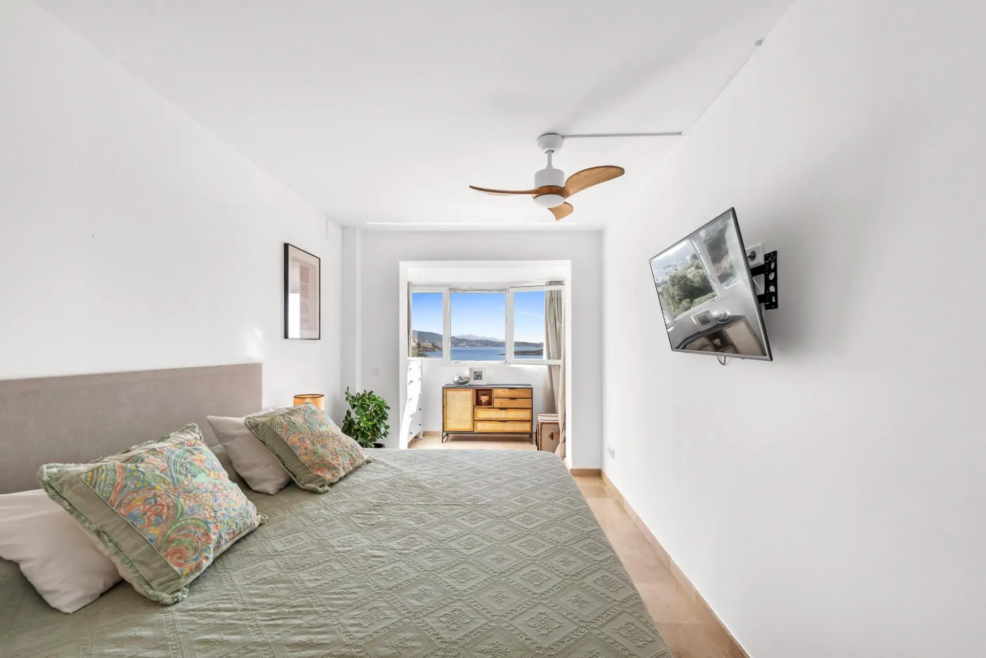 D&uacute;plex Exclusivo con Acceso Directo al Mar en Cala Vinyas