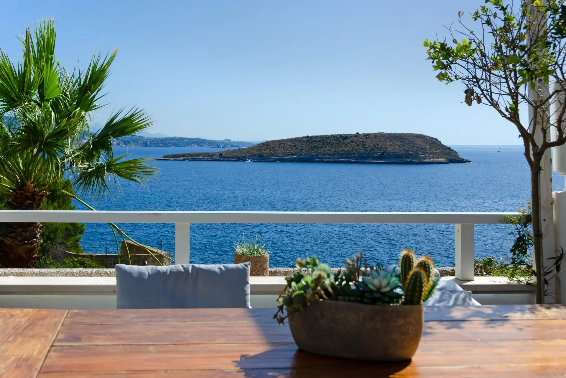 D&uacute;plex Exclusivo con Acceso Directo al Mar en Cala Vinyas