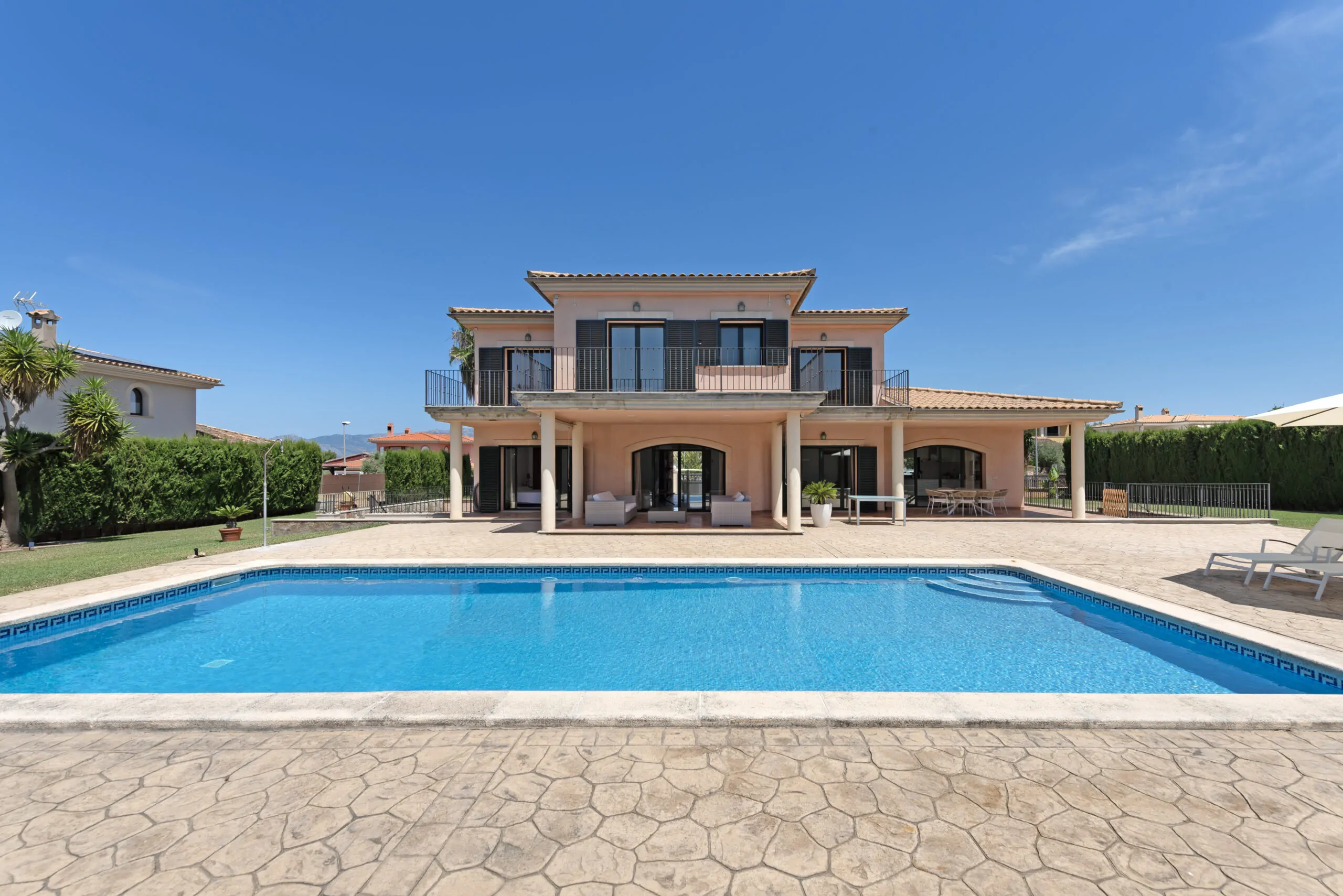 Exclusivo chalet con piscina en una de las mejores zonas de Marratx&iacute;
