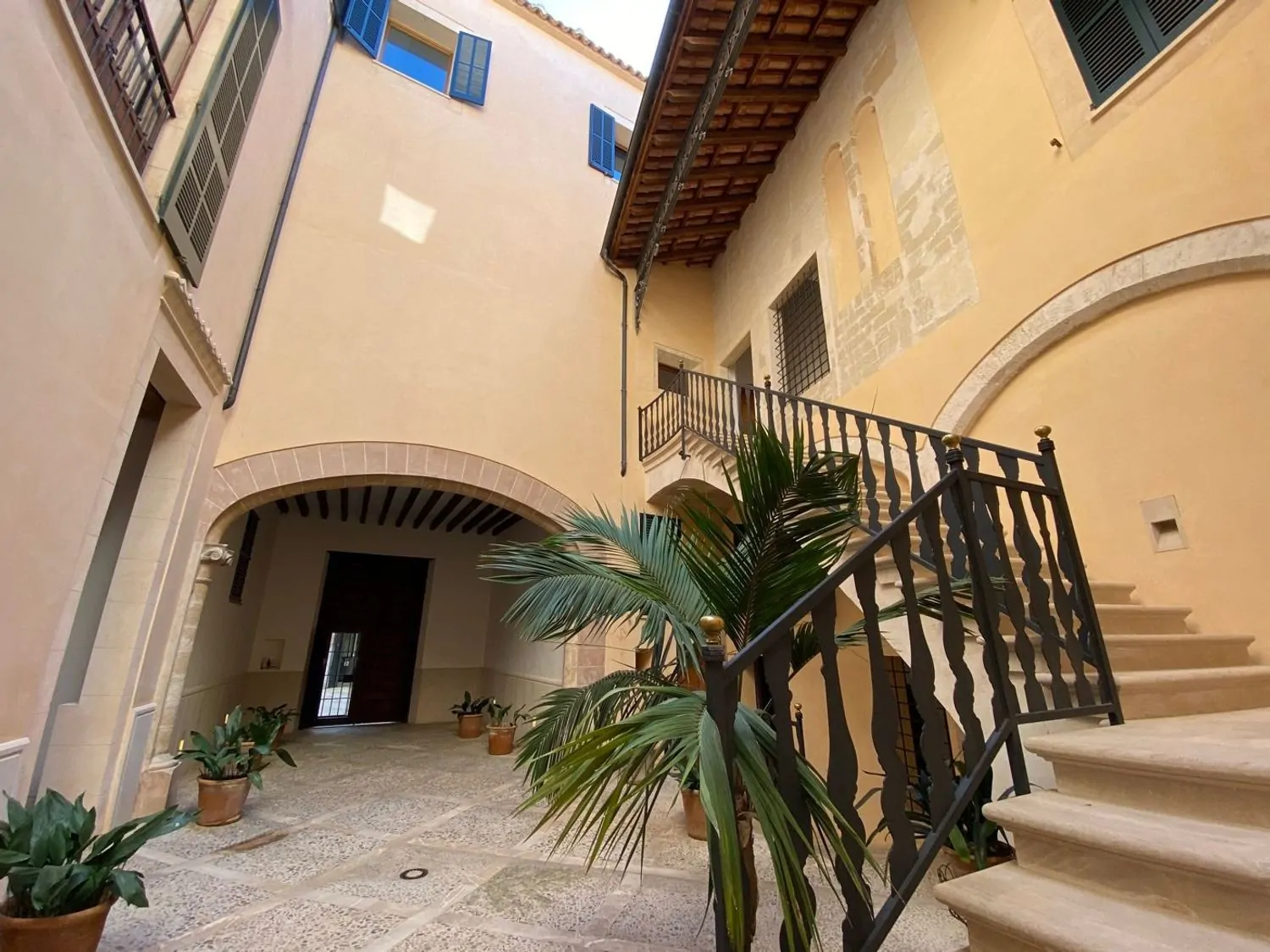 Elegante dúplex reformado en Dalt Murada, en pleno corazón del casco antiguo de Palma