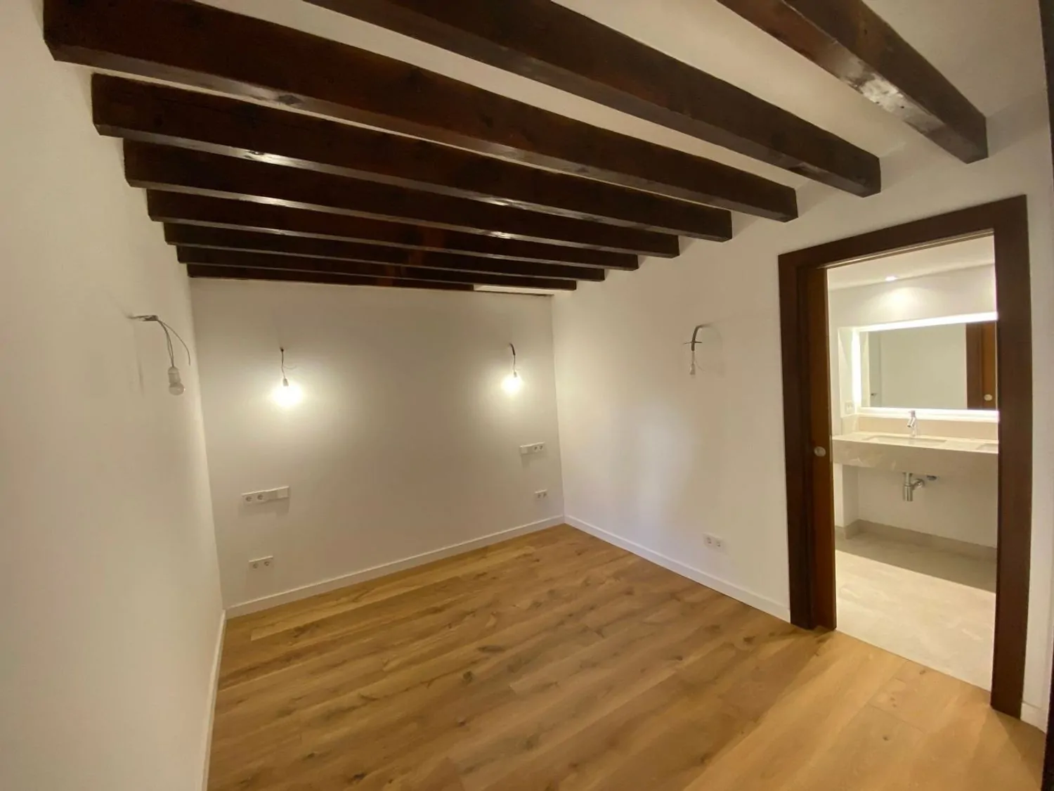 Elegante dúplex reformado en Dalt Murada, en pleno corazón del casco antiguo de Palma