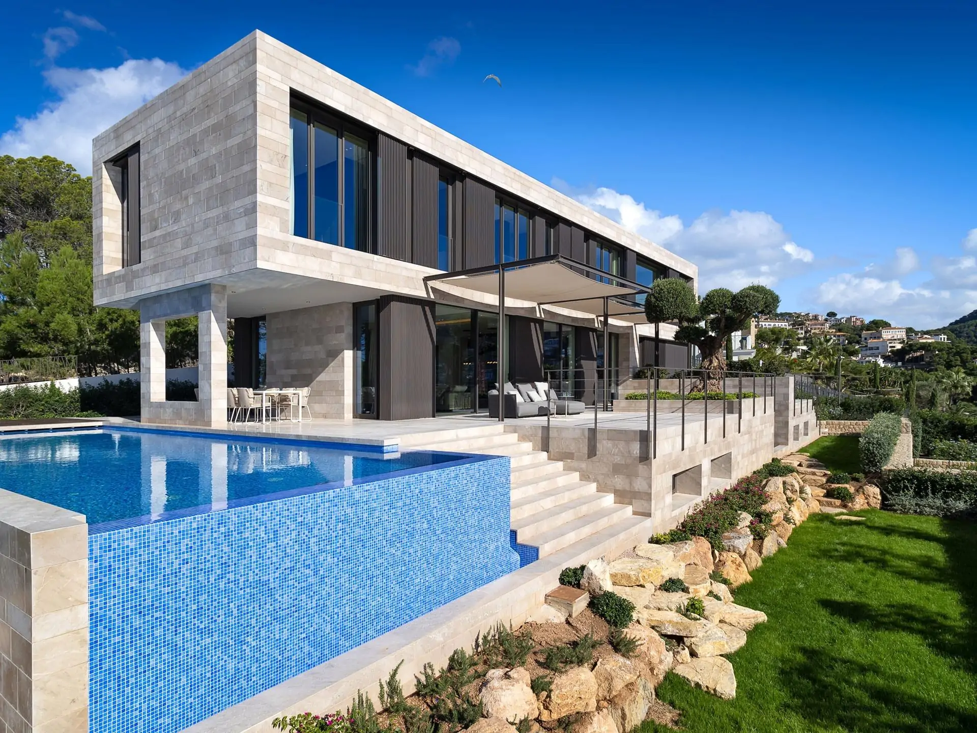 Villa de lujo con vistas panorámicas al mar en Cala Llamp