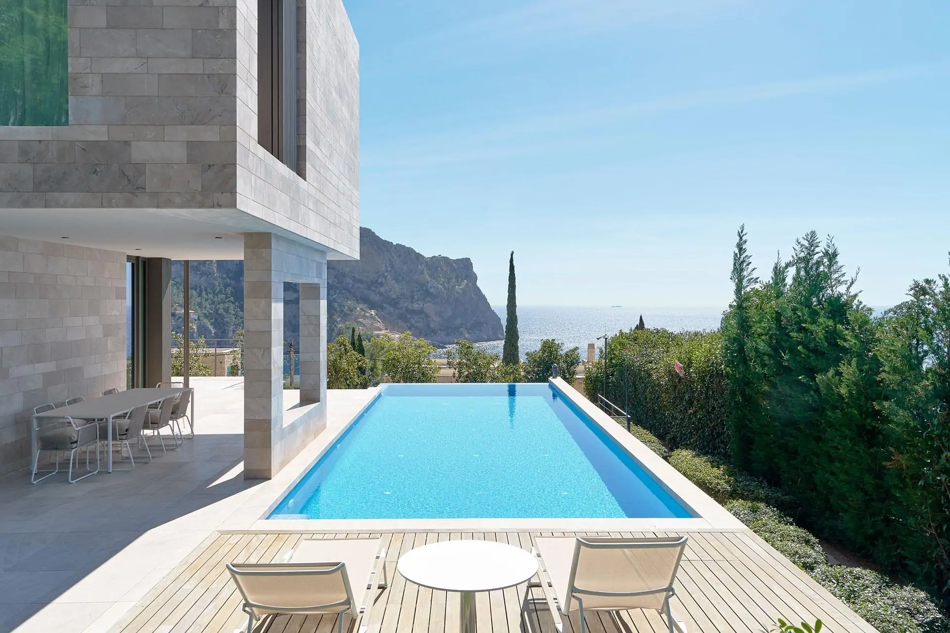 Villa de lujo con vistas panorámicas al mar en Cala Llamp