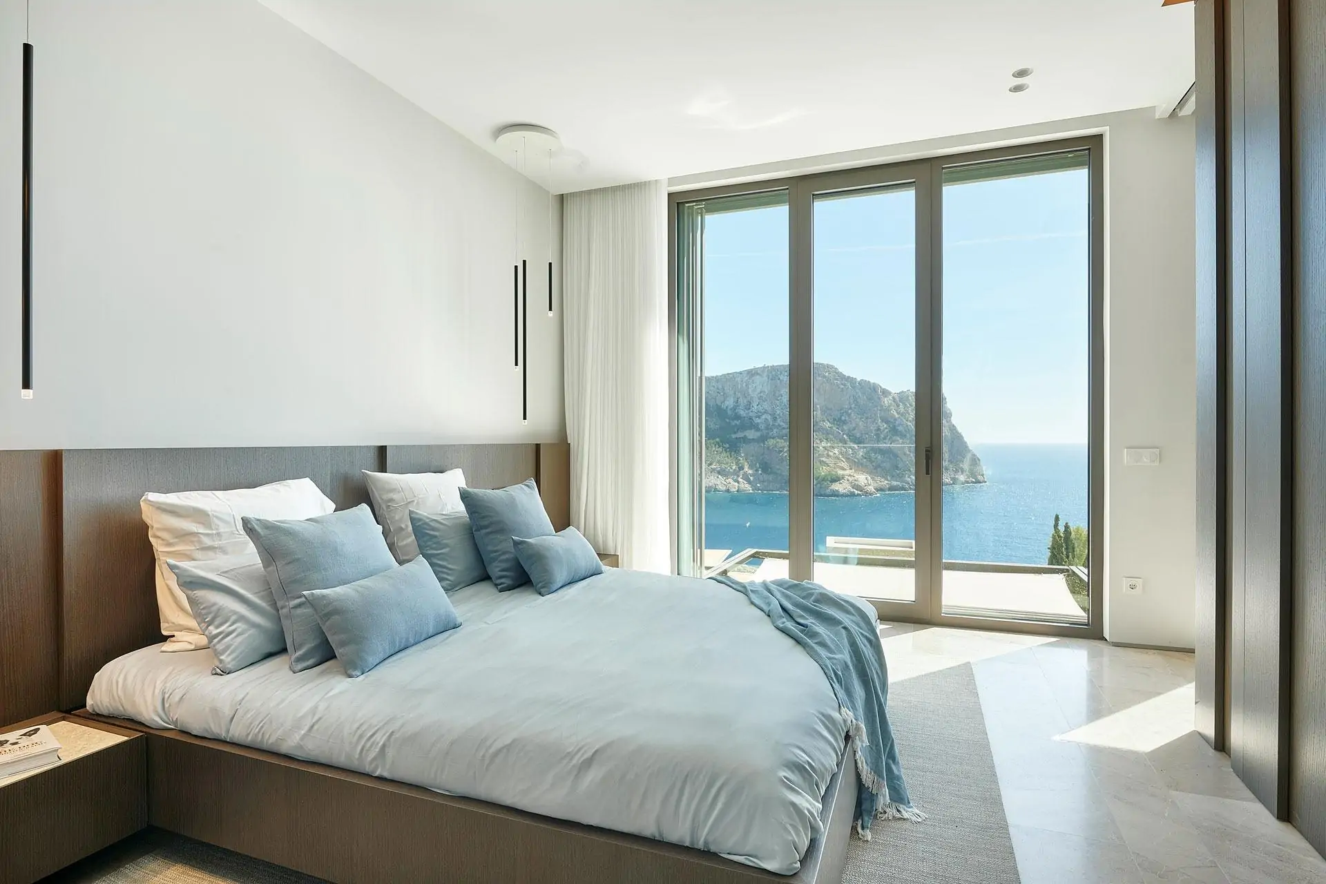 Villa de lujo con vistas panorámicas al mar en Cala Llamp