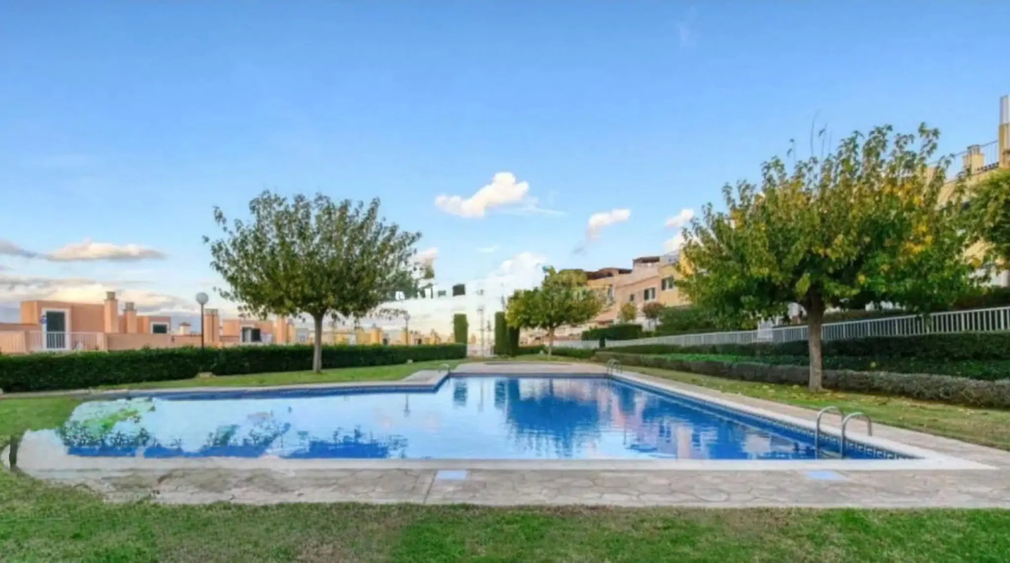 Chalet adosado en venta en Son Rapinya