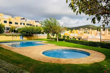 Semi-Detached Townhouse for Sale in the Exclusive Area of Son Rapinya