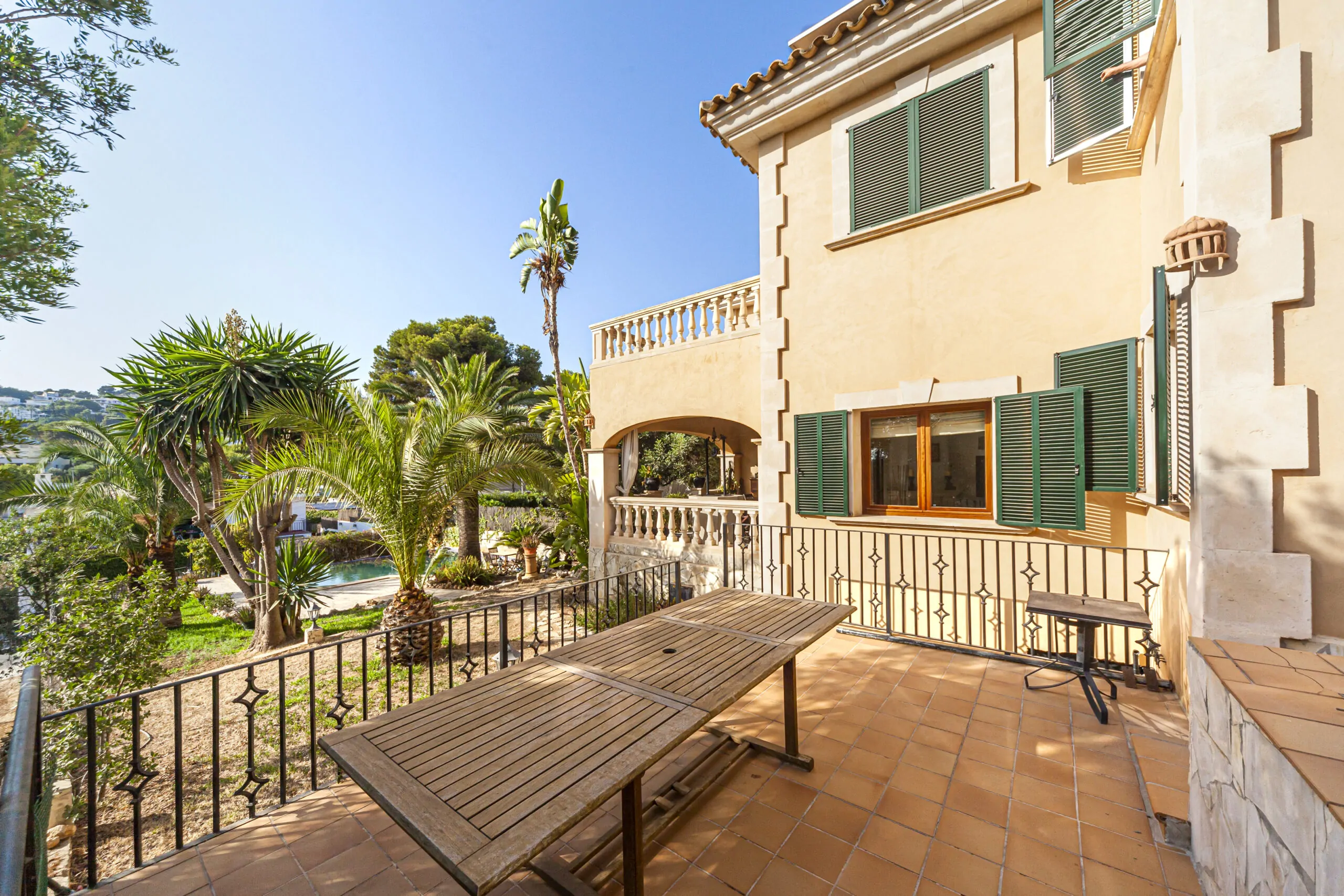 Excepcional villa en Bendinat con dos viviendas independientes