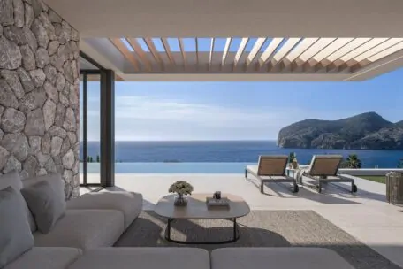 Exclusive Newly Built Luxury Villa with Panoramic Sea Views