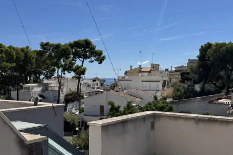 Apartment with spacious private solarium near the sea in San Agustín