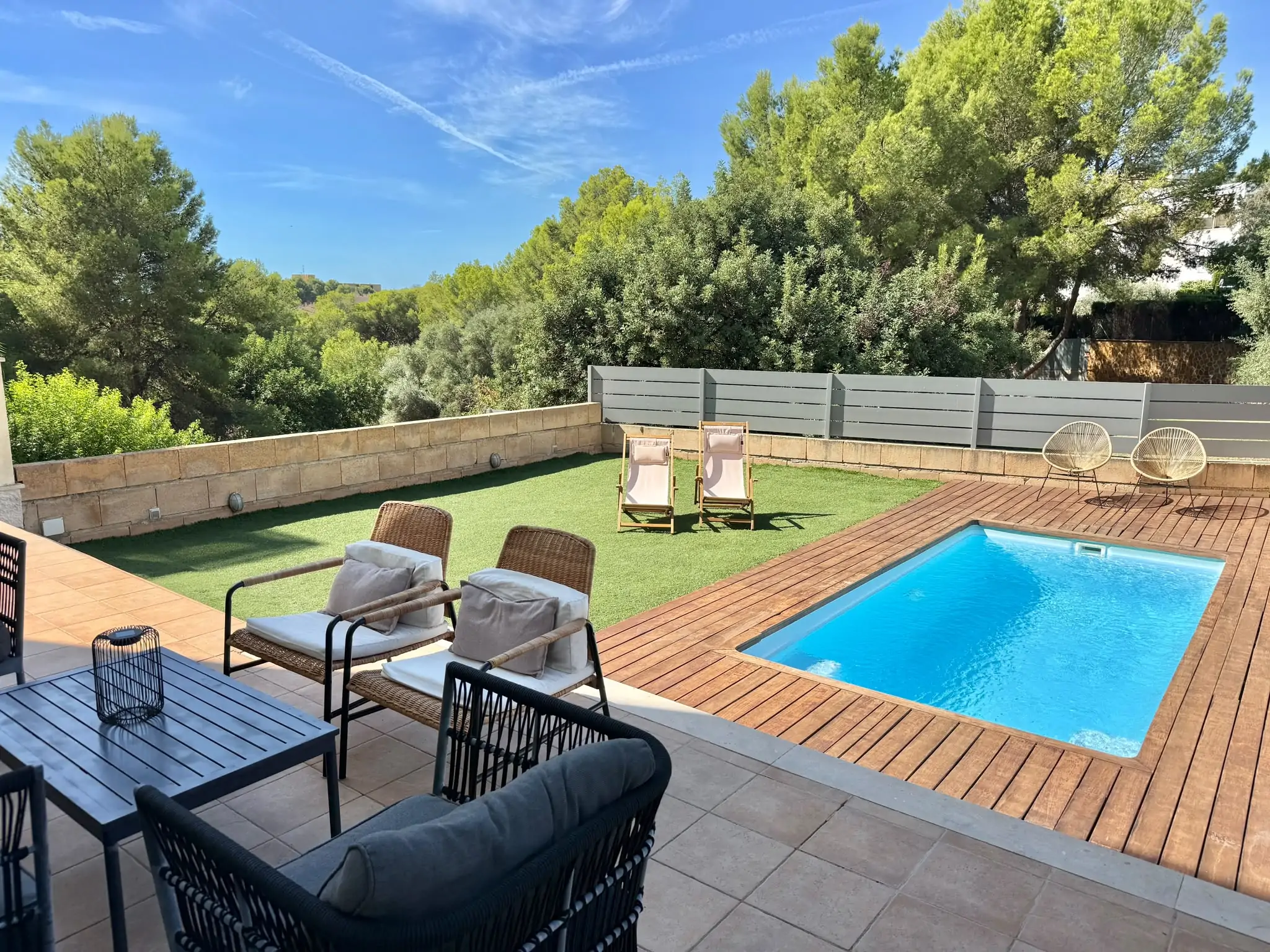 Planta baja con piscina privada en La Bonanova