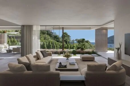 Villa project with building licence and sea views in Camp de Mar