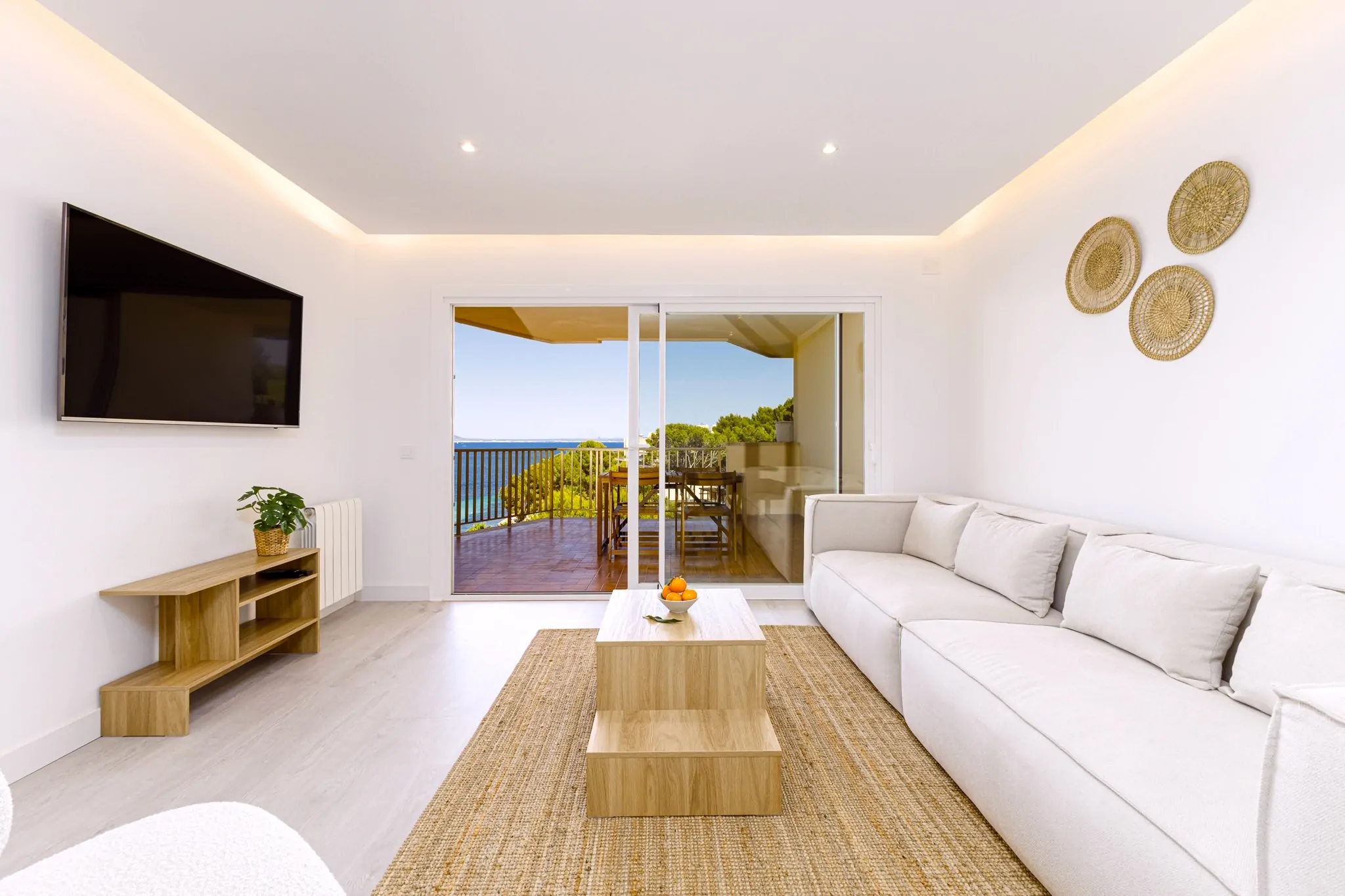 Apartamento con vistas al mar y acceso directo a la playa en Cala Vinyes