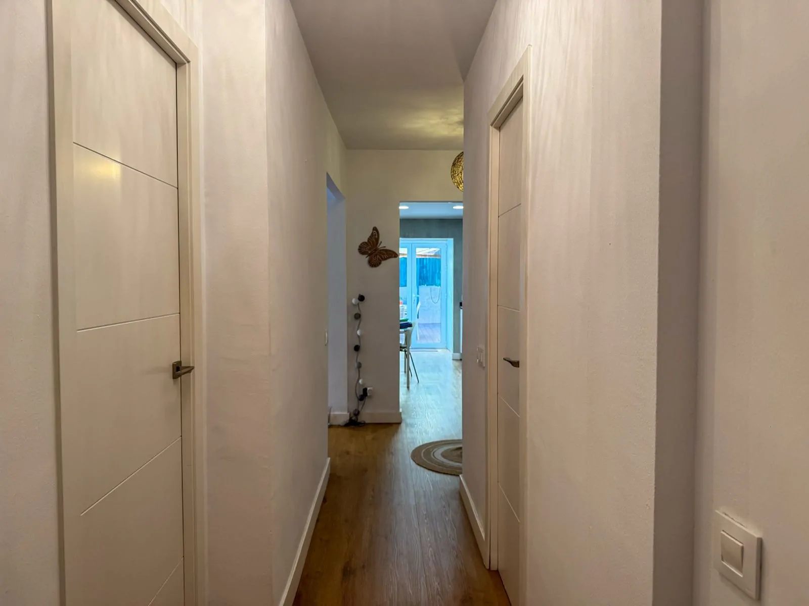 Planta baja reformada con amplio jard&iacute;n privado y azotea en Son Caliu